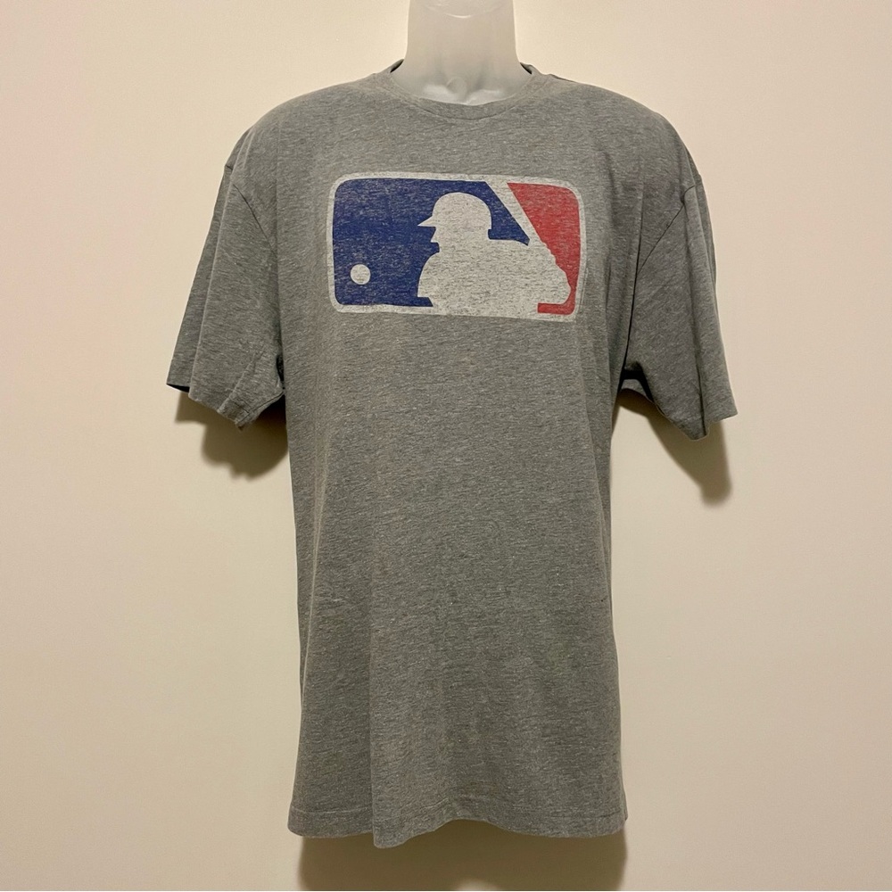 Ring Spun Soft Gray Graphic Tee with MLB Logo | Size 2XL
